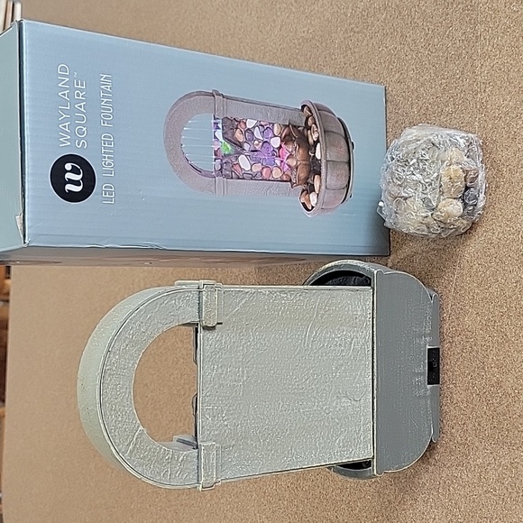 Wayland Square Accents Wayland Square Led Lighted Fountain Poshmark